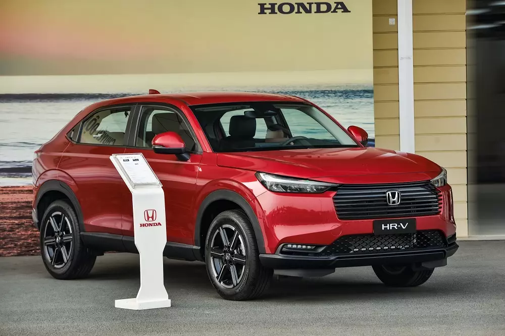 Đầu xe Honda HR-V thiết kế Fastback thể thao